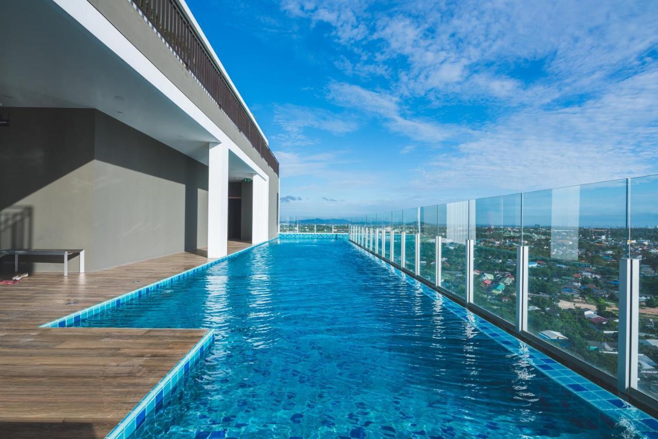 Akira Hotel Sriracha Chonburi Exterior foto